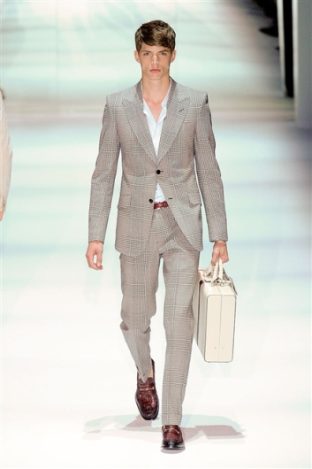 Fotoservizio/SS 2012/MEN/GUCCI/D1/12