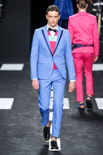 Fotoservizio/SS 2012/MEN/FRANKIE MORELLO/D1/36