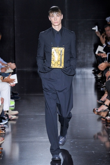 Fotoservizio/SS 2012/MEN/JIL SANDER/D1/1