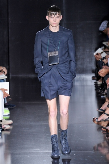 Fotoservizio/SS 2012/MEN/JIL SANDER/D1/3
