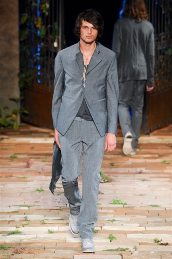 Fotoservizio/SS 2012/MEN/JOHN VARVATOS/D1/3