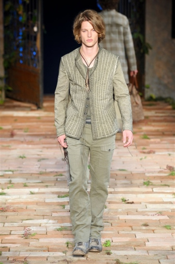 Fotoservizio/SS 2012/MEN/JOHN VARVATOS/D1/18