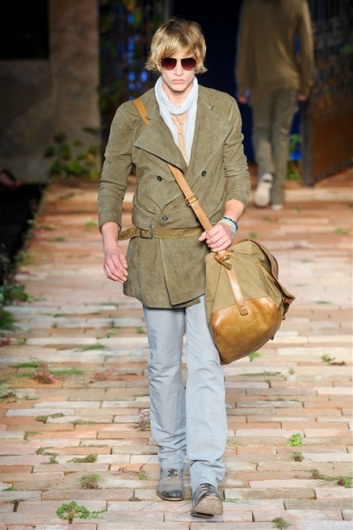Fotoservizio/SS 2012/MEN/JOHN VARVATOS/D1/21