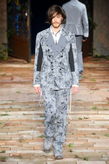 Fotoservizio/SS 2012/MEN/JOHN VARVATOS/D1/26