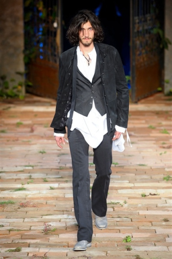 Fotoservizio/SS 2012/MEN/JOHN VARVATOS/D1/29