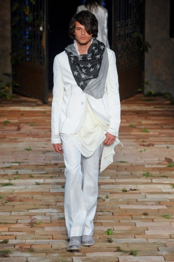 Fotoservizio/SS 2012/MEN/JOHN VARVATOS/D1/36