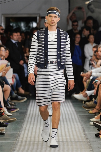 Fotoservizio/SS 2012/MEN/MONCLER GAMME BLEU/D1/25