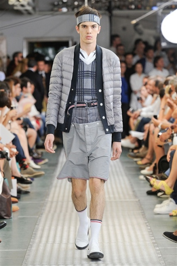 Fotoservizio/SS 2012/MEN/MONCLER GAMME BLEU/D1/32
