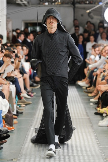 Fotoservizio/SS 2012/MEN/MONCLER GAMME BLEU/D1/42