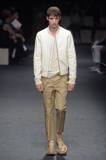 Fotoservizio/SS 2012/MEN/NEIL BARRETT/D1/21