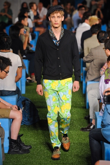 Fotoservizio/SS 2012/MEN/PRADA/D1/28