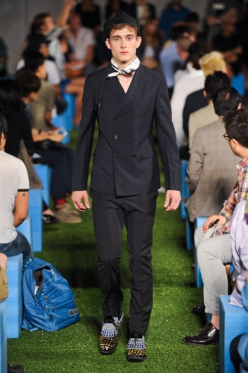 Fotoservizio/SS 2012/MEN/PRADA/D1/37
