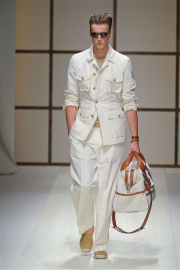 Fotoservizio/SS 2012/MEN/SALVATORE FERRAGAMO/D1/5