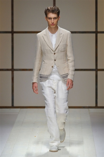 Fotoservizio/SS 2012/MEN/SALVATORE FERRAGAMO/D1/9