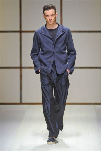 Fotoservizio/SS 2012/MEN/SALVATORE FERRAGAMO/D1/17