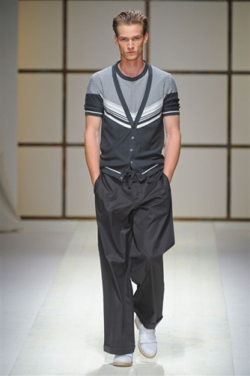 Fotoservizio/SS 2012/MEN/SALVATORE FERRAGAMO/D1/21