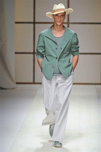 Fotoservizio/SS 2012/MEN/SALVATORE FERRAGAMO/D1/30