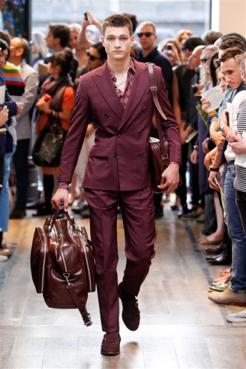 Fotoservizio/SS 2012/MEN/TRUSSARDI/D1/0