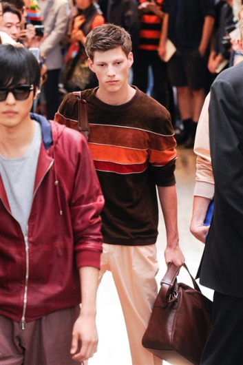 Fotoservizio/SS 2012/MEN/TRUSSARDI/D1/9