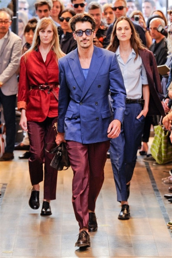 Fotoservizio/SS 2012/MEN/TRUSSARDI/D1/13