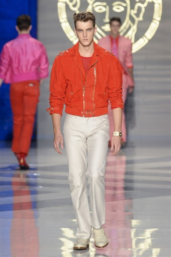 Fotoservizio/SS 2012/MEN/VERSACE/D1/32