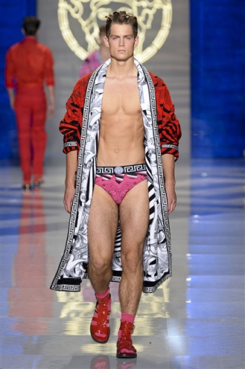 Fotoservizio/SS 2012/MEN/VERSACE/D1/36
