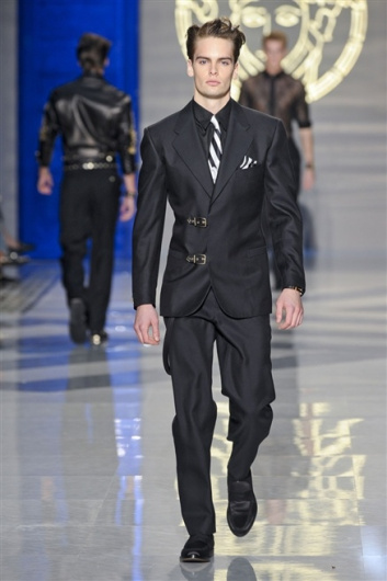 Fotoservizio/SS 2012/MEN/VERSACE/D1/42