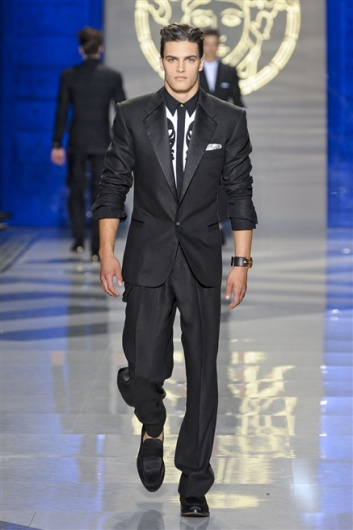 Fotoservizio/SS 2012/MEN/VERSACE/D1/44