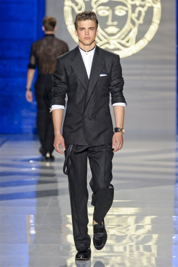 Fotoservizio/SS 2012/MEN/VERSACE/D1/45