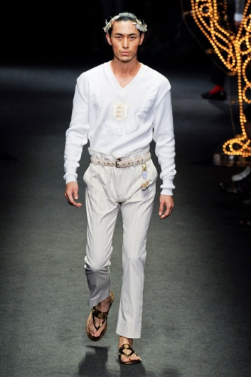 Fotoservizio/SS 2012/MEN/VIVIENNE WESTWOOD/D1/21