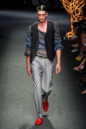Fotoservizio/SS 2012/MEN/VIVIENNE WESTWOOD/D1/26