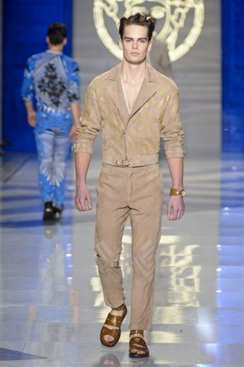Fotoservizio/SS 2012/MEN/VERSACE/D1/8