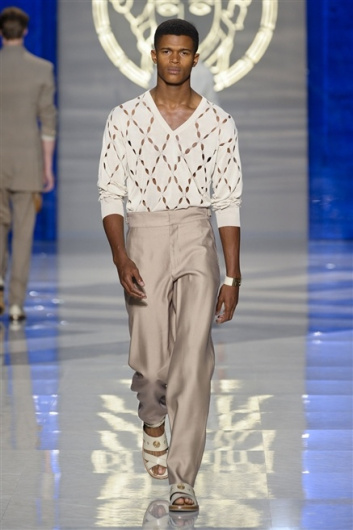 Fotoservizio/SS 2012/MEN/VERSACE/D1/11
