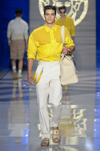 Fotoservizio/SS 2012/MEN/VERSACE/D1/14