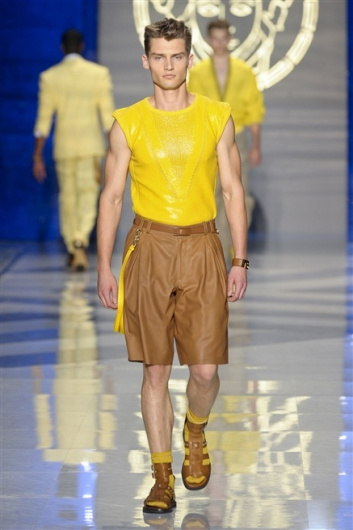 Fotoservizio/SS 2012/MEN/VERSACE/D1/18