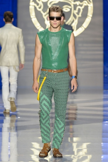 Fotoservizio/SS 2012/MEN/VERSACE/D1/25