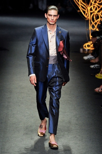 Fotoservizio/SS 2012/MEN/VIVIENNE WESTWOOD/D1/45