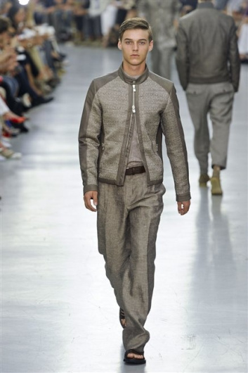 Fotoservizio/SS 2013/MEN/CORNELIANI/D1/2