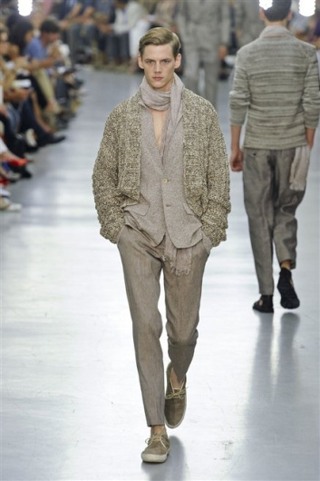 Fotoservizio/SS 2013/MEN/CORNELIANI/D1/5