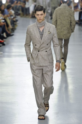 Fotoservizio/SS 2013/MEN/CORNELIANI/D1/6