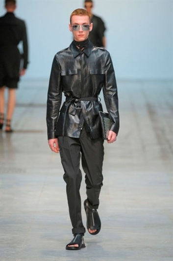 Fotoservizio/SS 2013/MEN/COSTUME NATIONAL HOMME/D1/28