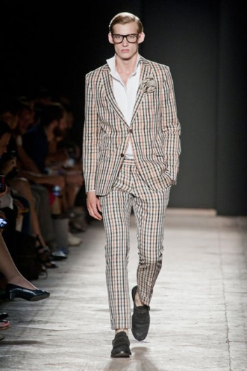 Fotoservizio/SS 2013/MEN/DAKS/D1/34