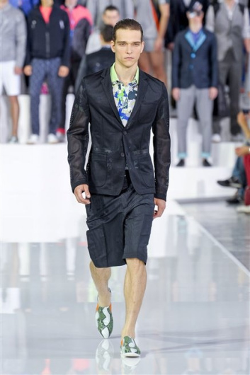 Fotoservizio/SS 2013/MEN/DIRK BIKKEMBERGS/D1/36