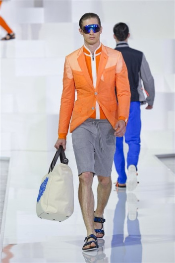 Fotoservizio/SS 2013/MEN/DIRK BIKKEMBERGS/D1/6