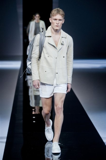 Fotoservizio/SS 2013/MEN/EMPORIO ARMANI/D1/17