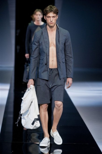 Fotoservizio/SS 2013/MEN/EMPORIO ARMANI/D1/41