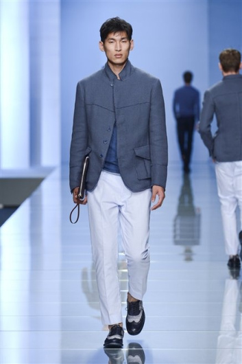 Fotoservizio/SS 2013/MEN/ERMANNO SCERVINO/D1/34