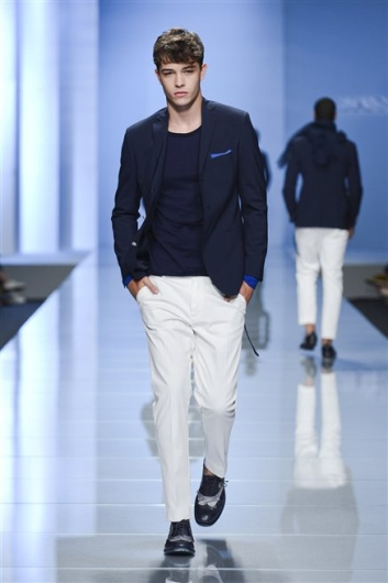 Fotoservizio/SS 2013/MEN/ERMANNO SCERVINO/D1/40