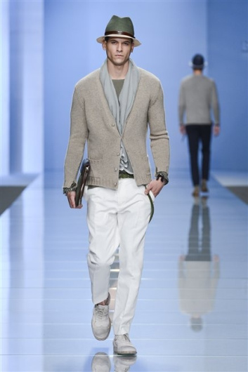 Fotoservizio/SS 2013/MEN/ERMANNO SCERVINO/D1/17