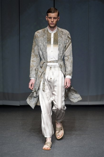 Fotoservizio/SS 2013/MEN/ETRO/D1/37